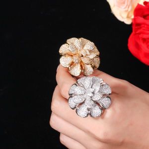 SEQUITO Expensive Silver Gold Plated Women Jewelry Full Micro Pave Shiny Round AAAAA Cubic Zirconia Girly Pageant 3D Symmetric Floral Big Ring Personality Costume Accessories SR117