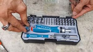 Bộ tua vít đa năng TOTAL gồm tua vít mũi vít đầu tuýp đầu nối thép công nghiệp bộ tô vít tuốc nơ vít sửa điện thoại tay cầm chữ T