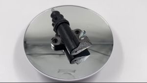 แ่มปั๊มคลัชตัวล่าง NISSAN BIG-M(D21) SR20 3/4" *30620-01W00