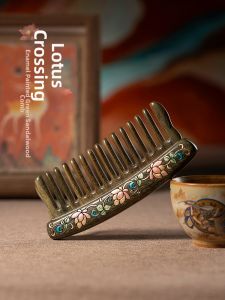 YUXIAODIE | Massaging Portable Wide-Tooth Wooden Comb Gift Set