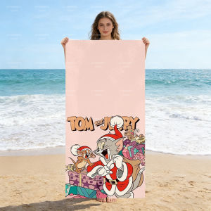 52TOYS | Cute Xmas Santa Tom & Jerry Gift Box Print Pink Background Beach Towel Absorbent Swimming Towel