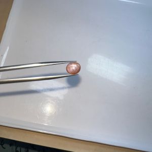 2460-ĐÁ SAPHIA HỒNG (THIÊN NHIÊN ) KHÔNG XỬ LÝ  CÓ SAO NHẸ.