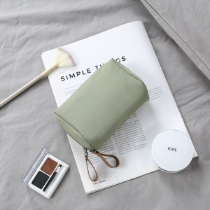 Portable Mini Divided Makeup Bag Womens Cosmetic Storage Pouch Lipstick Organizer Compact Travel Toiletry Bag Handbag Inner