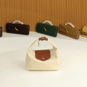【Original+24hours delivery】Mini Dumpling Design Cosmetic Storage Bag Earphone Keychain Purse Retro Coin Purse Female Youth Canvas Pure Color Korean Style