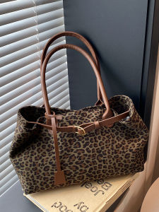 Large Capacity Leopard Print Tote Bag Womens Commuter Shoulder Bag Stylish Handbag Casual Simple Style Soft Nylon Material