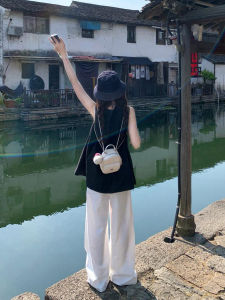 Mini White Chain Crossbody Bag Womens 2025 New Autumn Winter High-End Feel Small Niche Double Shoulder Backpack Korean Style