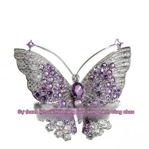 *New Fashion Exquisite Rhinestone Butterfly Brooches For Women Clothing Coat Jewelry Accessories Gift