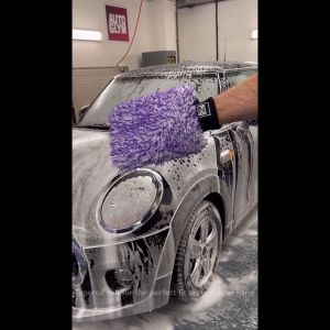 Autoglym Polar Mitt with Storage & Washbag |  Ultra-soft | Super absorbent | Professional standard | No scratches No smears