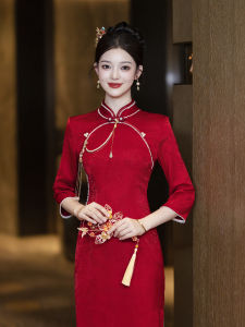 Elegant Artistic Chinese Cheongsam Wedding Dress for Young Women Vintage Style round Collar Mid-Length Skirt Low Slit Warmth