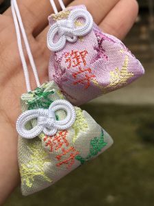 พวงกุญแจสตางค์จี้พร้อมสายรัดแบบทันสมัย สุดเท่ อเนกประสงค์ สุดฮิป อัญมณีสุดเก๋สำหรับคู่รัก