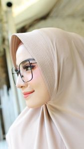 Hijab Instan Daily Bergo Hamidah Size L