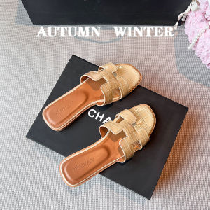 French Style Summer White Slippers Womens Outdoor Fashion Ladies Match Skirt Parfum Cool Drag Large Size Shoes 41-43