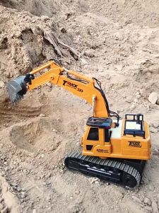 QQ รถของเล่น บังคับ เด็ก เล่นและเกม ชุดของขวัญ สำหรับเด็ก สินค้าพร้อมส่ง