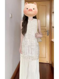 Elegant French Style Sleeveless Dress Womens High Waist A-Line Long Dress Gentle Unique Personality Summer New Arrival