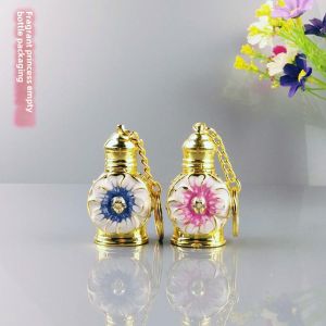 Portable Luxury Essential Oil Glass Bottle for Dubai Perfume Bottle Embroidered Color Material Cosmetic Sub-bottling