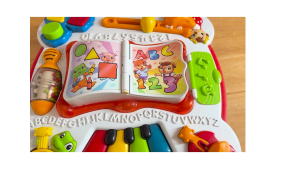 (Preloved) Leapfrog Learn and Groove Musical Table- Baby and Toddler Learning Toy (Batteries are not Included)