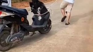 Motorcycle Emergency Tire Moving Tool Motorcycle Tire Blowout Emergency Aid Tire Blowout Assistance Tool Breakdown Towing Too