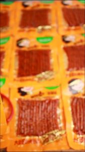 Halal Wulama Latiao Ukuran jumbo 100/70 gram spicy