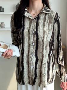 AMMIN 2025 Spring and Autumn new simple lapel fashion tie dye vertical stripe printed long sleeve chiffon shirt for women Korean style single breasted commuter elegant blouse