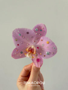 ดอกไม้โบว์ผมสไตล์วันหยุดชายหาดสีชมพูแบบดั้งเดิม ติดผมด้านข้างประดับเพชรเทียม ดอกไม้โบว์ผมแฟชั่นสำหรับผู้หญิง