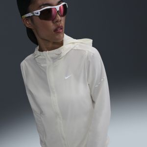 100% Authentic Nike | Water Resistant Packable Running Jacket NIKE SWIFT HQ0651