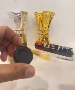 beautifully crafted traditional bakhoor burner designed to enhance the experience of burning fragrant incense. The burner is typically made from high-quality ceramic often with intricate patterns and engravings that reflect Arabic artistry a* H1118-11-3