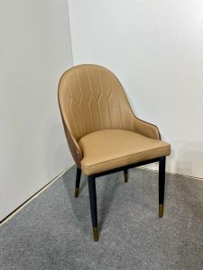 Ghế ăn Monet có tay LACASA bọc da PU chân sắt sơn tĩnh điện. Nhập khẩu cao cấp hiện đại căn hộ chung cư nhà phố