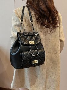 Fashionable Minimalist Womens Chain Striped Shoulder Bag Summer 2025 Student Backpack Soft Handle Korean Style Leisure Bag