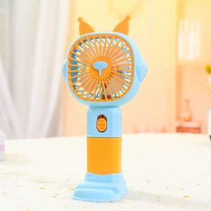 พัดลมมินิ สีสันสดใส 4ใบพัด พกพาสะดวก ตั้งมือถือได้ พัดลมมือถือ รุ่นหูเเมว Mini USB Fan แถมสายชาร์จ