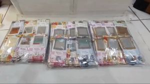 Souvenir Pernikahan Cermin Gagang Kotak Kemasan Alas isi 50 PCS