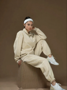Monster Guardians | Futuristic Loose Leisure Sport Womens Sweatshirt and Pants Set