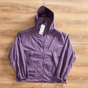 Breathable Laser Perforated Outdoor Casual Hooded Jacket Summer Mens Lightweight Waterproof Nylon Zipper Closure Solid Color