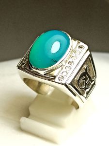 Cincin Bacan Doko Hijau Kristal Super Natural