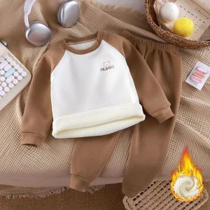 Baby Casual Solid Color Sets Baby Clothes Sets Ensembles Infant Clothing Tops and Pants Fashion Pajamas Sets Velvet Thickened