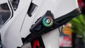 Bluetooth Motorcycle Helmet Headsets Wireless Communication Riding Earphones BT 6.0 FM Radio LED Display TF Card Support
