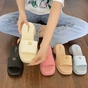 Selipar Wanita Kasut Perempuan Slipper Women Casual Slippers Summer Soft Sole Flip Flops Rainbow