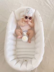 🔥READY STOCK🔥 Kids inflatable bathtub foldable multifunctional baby bathtub swimming pool