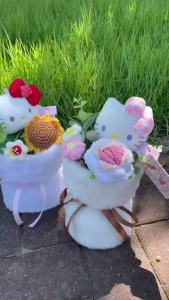 Sanrio | Genuine Hellokitty Dolls With Artificial Flowers Creative Sanrio Handmade Bouquets Christmas Birthday Valentine Graduation Gifts