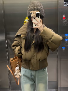 Elegant Short Puffer Cotton Jacket Womens Winter Fashionable Large Collar down Cotton Coat Apple Shape Sandal Shape