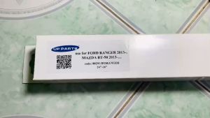 Gạt mưa ô tô Ford Everest (2016 – 2022) CHÂN BẤM Xương mềm Silicone UP PARTS Chất lượng cao