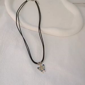 [รวดเร็ว แฟชั่น เกาหลี สร้อยคอผี เสื้อวินเทจ โซ่กระดูกไหปลาร้าระดับ ไฮเอนด์ดีไซน์ ใหม่ยอดนิยม ผู้หญิงสวยงาม หรู]