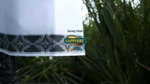 SARUNG SAPPHIRE PUTIH POLOS DAN POLOS PUTIH TUMPAL