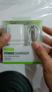 ROBOT CHARGER RT-K7 WHITE
