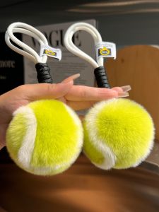 น่ารัก พวงกุญแจเทนนิสขนกระต่ายจริงรถพวงกุญแจจี้ตุ๊กตาเบสบอลกระเป๋าตกแต่งรถของขวัญ Sayana ยี่ห้ออุปกรณ์เสริม