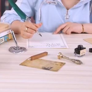 Luxury Fountain Pen Set Vintage Watering Gold Feather Pen Student Calligraphy Writing Dip Pen Birthday Gift 5 Feather Quill