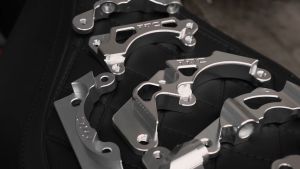 TRC Racing PH CNC NMAX v1 v2 2 Pot Front Brake Caliper Bracket Axial 8016