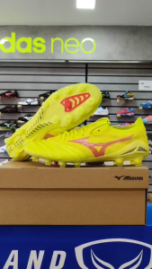 รองเท้าสตั๊ด MIZUNO รุ่น MORELIA NEO IV ELITE สีเหลืองนีออนโดดเด่น รหัส P1GA244245