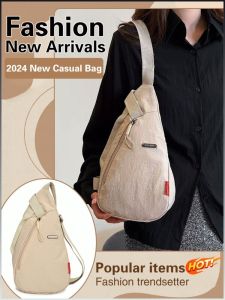 Backpack Neat and Convenient Space Sporty Fanny Pack Multifunction Smooth Zipper Various Ways to Carry 多功能运动斜挎包
