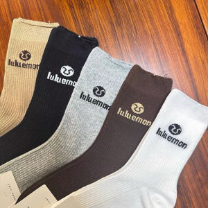 Pure ผ้าฝ้าย ถุงเท้ายาวทรงสูง ผู้หญิง ทันสมัย All-year Round สปอร์ต