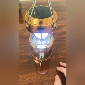 โคมไฟแค้มปิ้ง ตะเกียงพร้อมไฟฉาย2in1 ตะเกียงพกพา ตะเกียงโซล่าเซลล์ ชาร์จพลังงานแสงอาทิตย์ ตะเกียงLED Camping Lantern